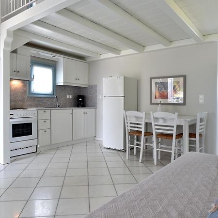 Tonia Apartments Paros Chrisi Akti  Eksteriør bilde