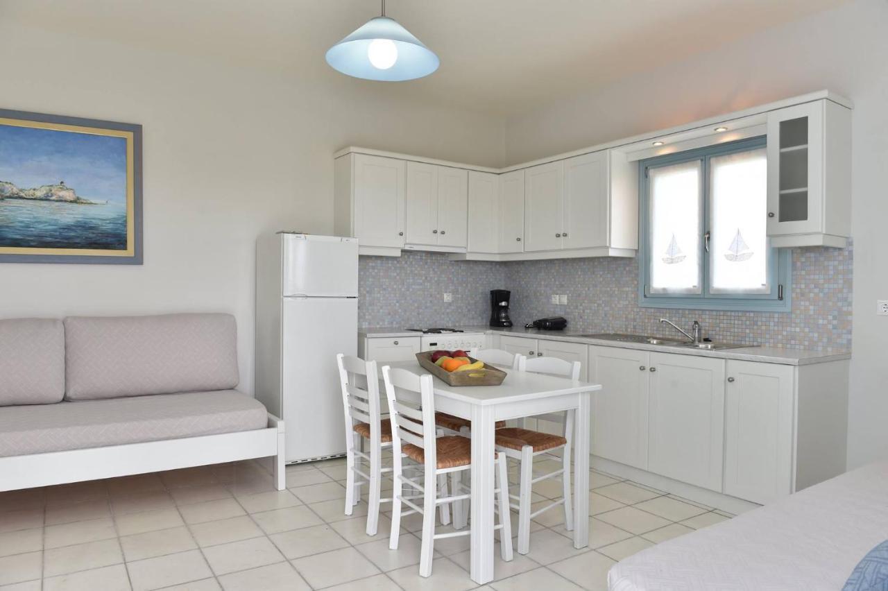 Tonia Apartments Paros Chrisi Akti  Eksteriør bilde