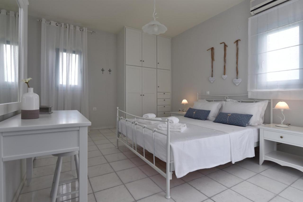 Tonia Apartments Paros Chrisi Akti  Eksteriør bilde