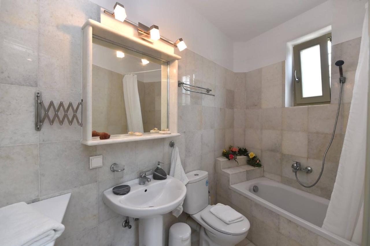 Tonia Apartments Paros Chrisi Akti  Eksteriør bilde